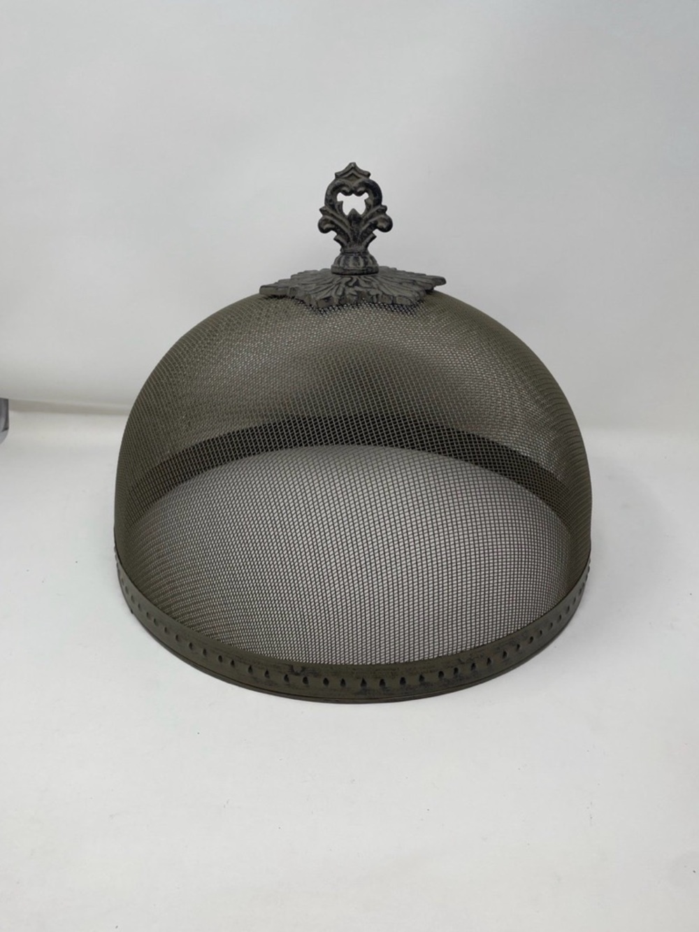 2 GG Collection Mesh Food Dome Cover